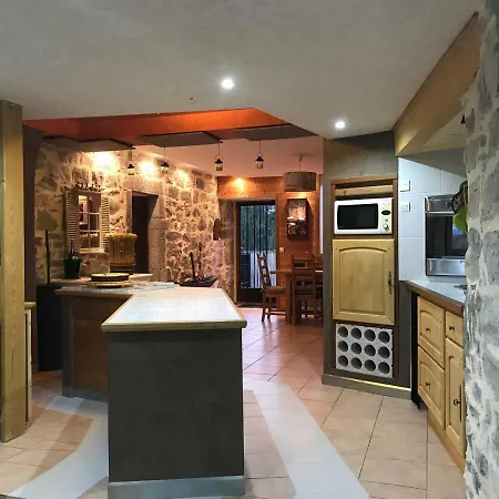 Mas De Guilhaumon Cote Hameau